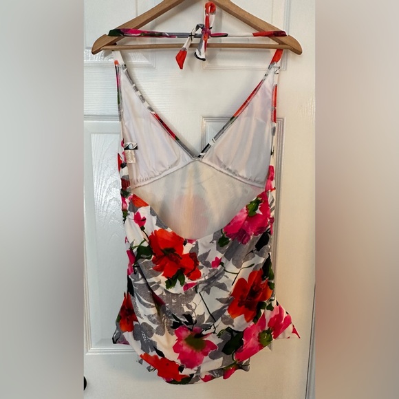 Simply Swim Floral Halter Swimsuit - Picture 3 of 3